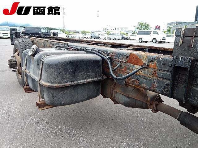 2008 Isuzu Elf シャーシ auction photo 8