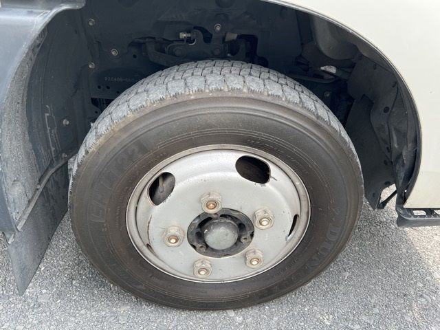 2019 Hino Dutro ヒラ auction photo 9