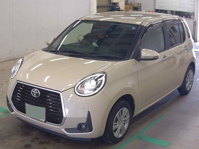 2023 Toyota Passo モーダ auction photo 4