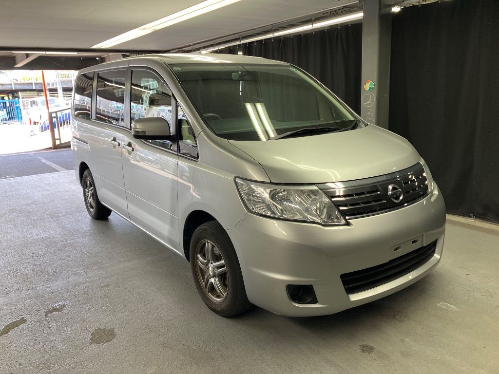 Japan Auction Vehicles 7 2009 Nissan Serena auction photo