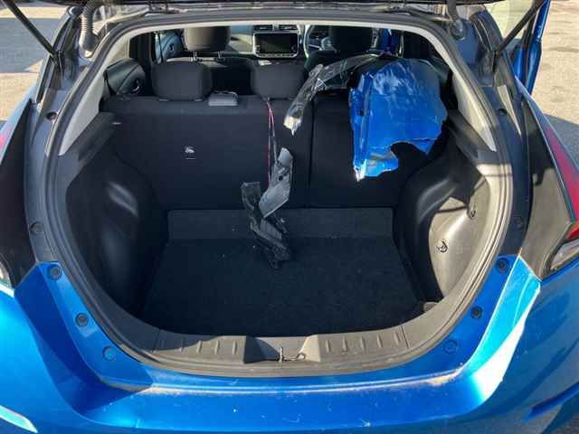2020 Nissan Leaf X auction photo 10