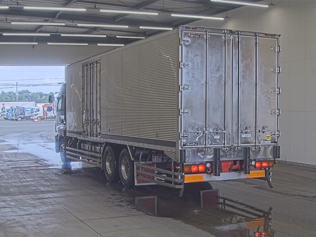2010 Isuzu Giga レイゾウレイトウ auction photo 2