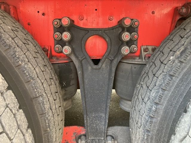2010 Isuzu Giga レイゾウレイトウ auction photo 8