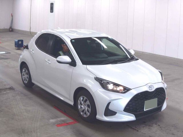 Japan Auction Vehicles 8 2025 Toyota Yaris X auction photo