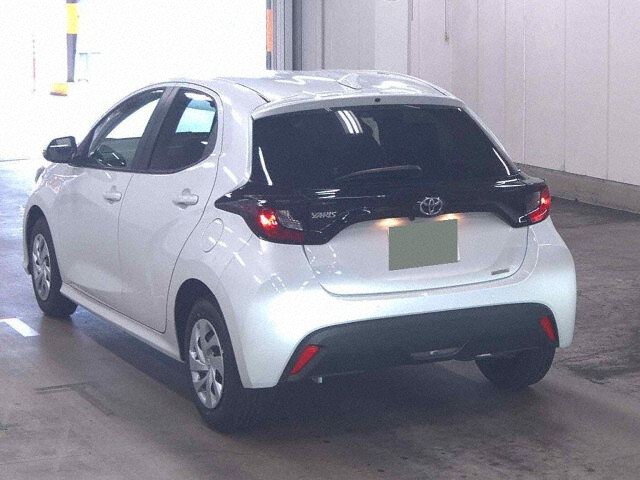 2025 Toyota Yaris X auction photo 2