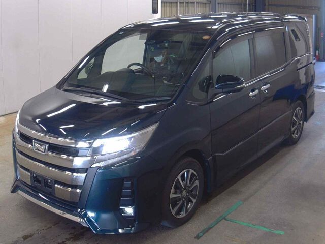 2020 Toyota Noah SI WXB 2 auction photo 4