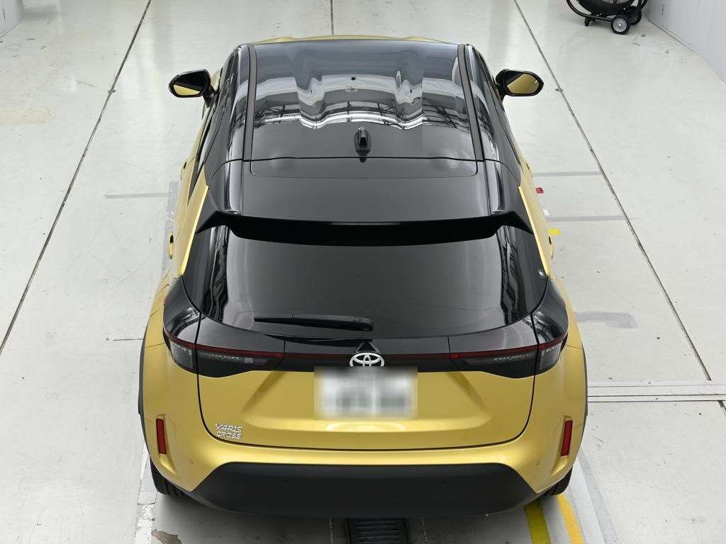 2023 Toyota Yaris Cross Z auction photo 8