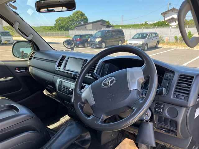 2016 Toyota Hiace ロングスーパーGL auction photo 3