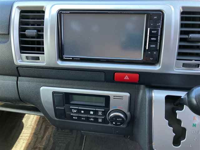 2016 Toyota Hiace ロングスーパーGL auction photo 6