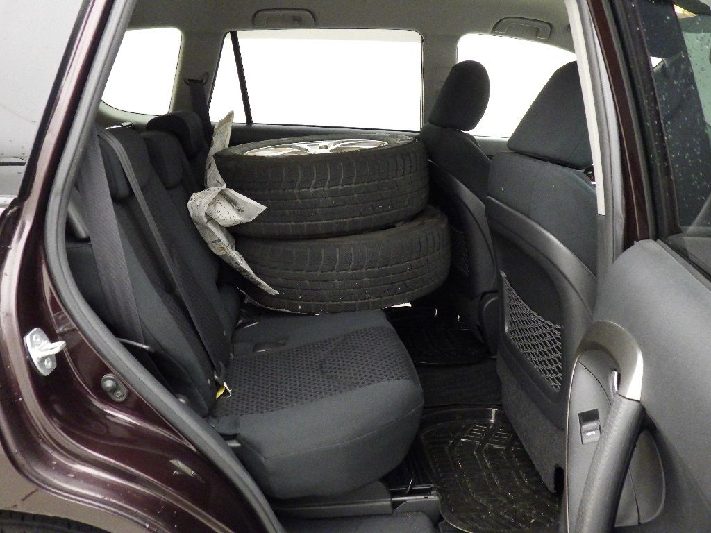 2010 Toyota Vanguard 4WD 240S 5人 auction photo 7