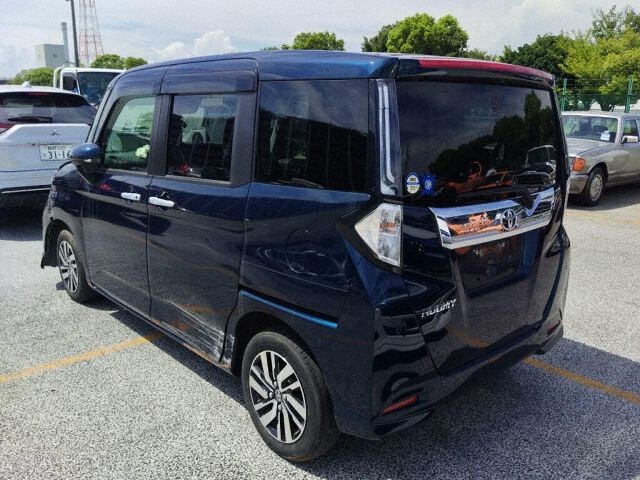 2024 Toyota Roomy Custom G auction photo 2