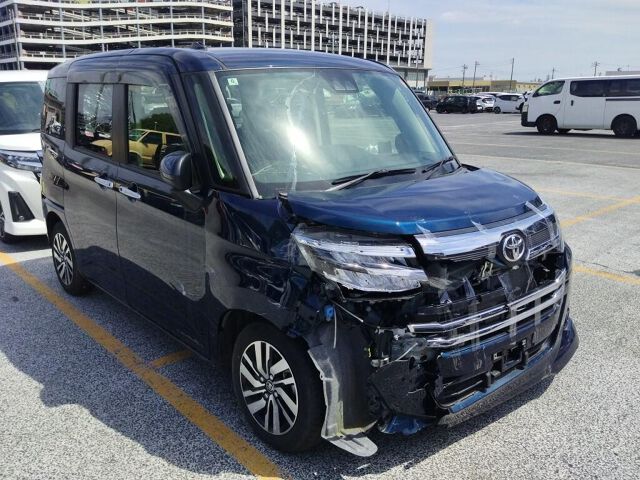 2024 Toyota Roomy Custom G Japan auction vehicle