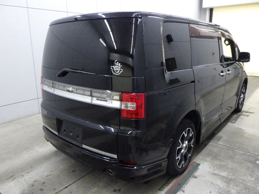 2007 Mitsubishi Delica D:5 C2 Gナビパッケージ 8人 auction photo 2