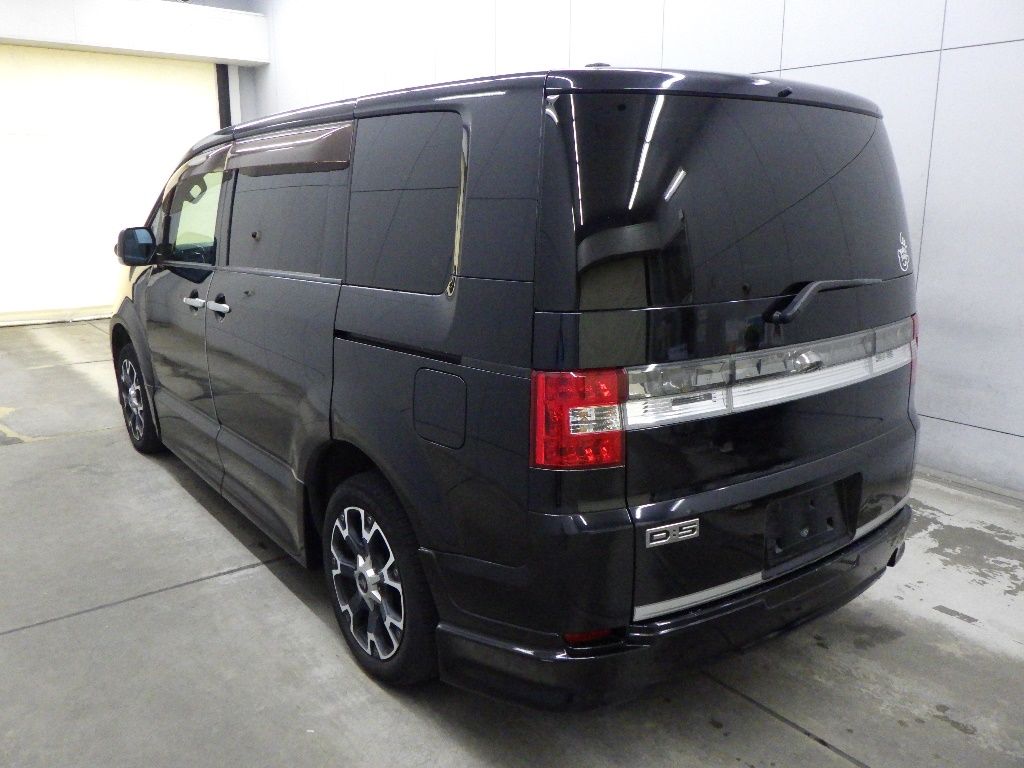 2007 Mitsubishi Delica D:5 C2 Gナビパッケージ 8人 auction photo 5