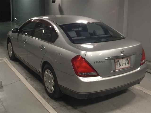 2003 Nissan Teana 230JK Mコレクション auction photo 2