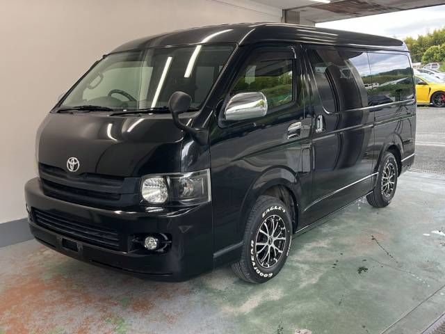 Japan Auction Vehicles 10 2009 Toyota Hiace GL 4WD auction photo