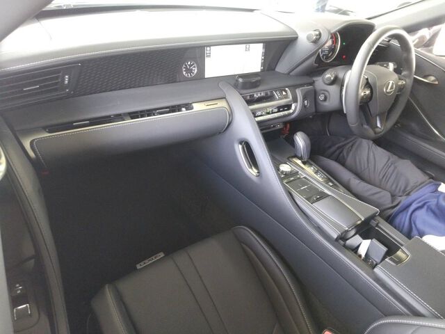 2023 Lexus LC LC500 auction photo 3