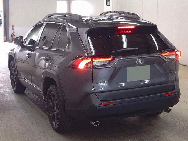 2025 Toyota RAV4 アドオフロートパッケ2 4WD auction photo 2