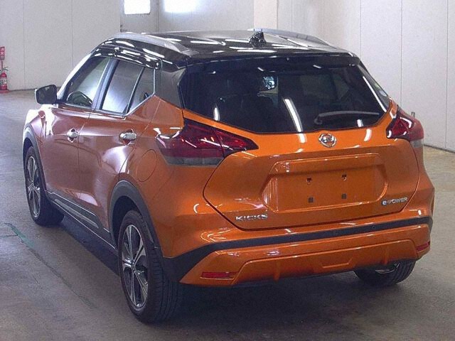2021 Nissan Kicks X auction photo 2