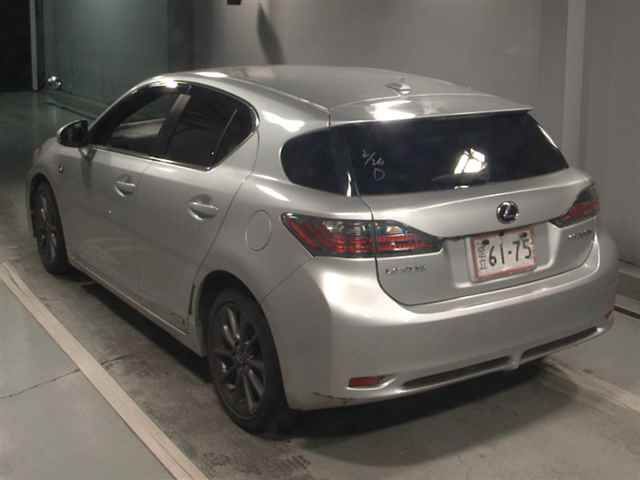 2011 Lexus CT200h Fスポーツ auction photo 2