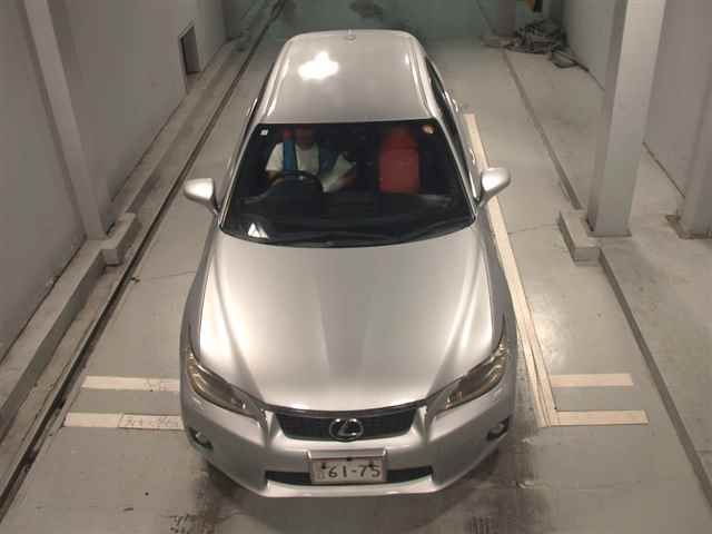 2011 Lexus CT200h Fスポーツ auction photo 6