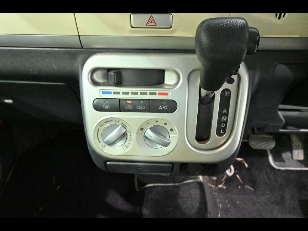 2011 Suzuki Alto Lapin X auction photo 10
