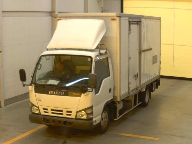 2007 Isuzu Elf バン Japan auction vehicle