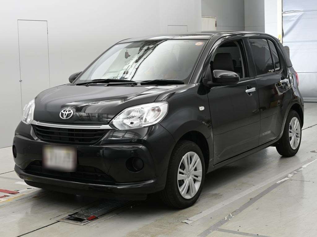 Japan Auction Vehicles 14 2023 Toyota Passo X auction photo