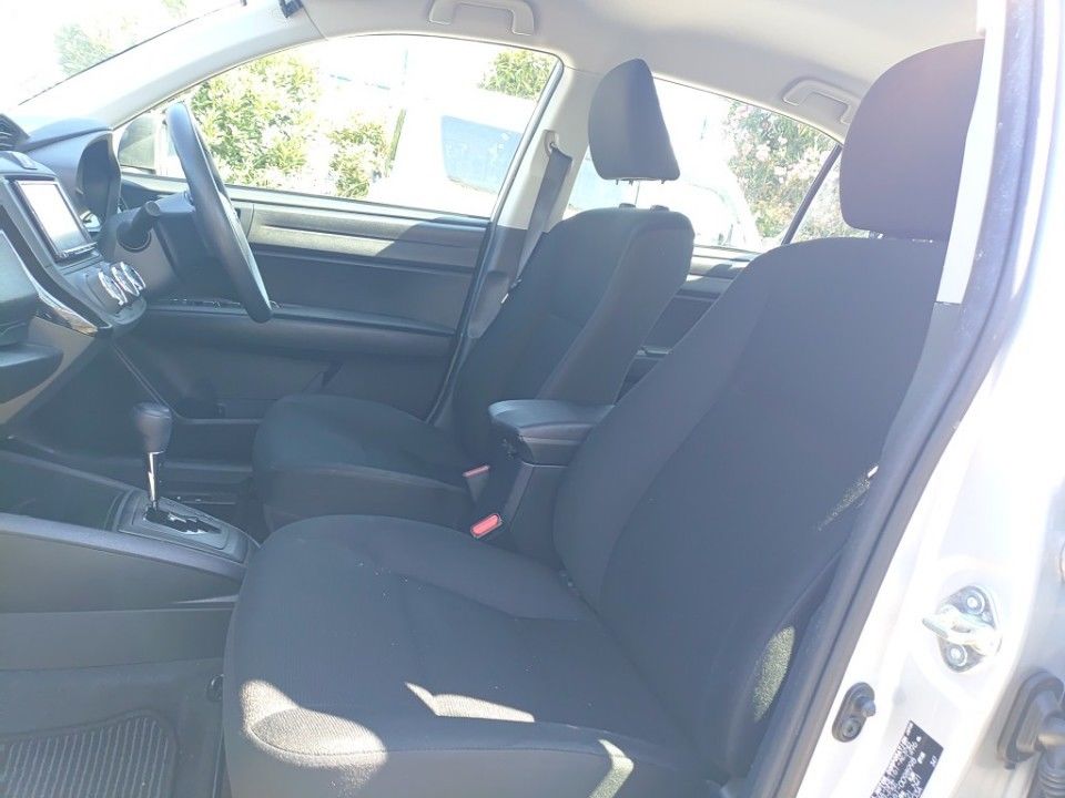 2021 Toyota カローラ アクシオ auction photo 16