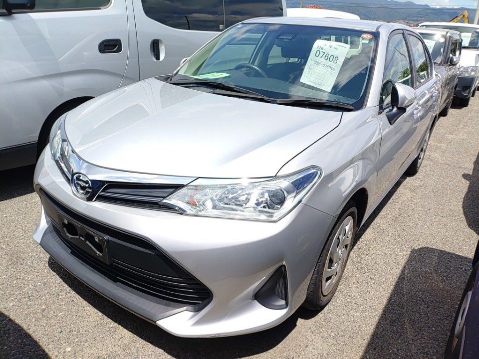 2021 Toyota カローラ アクシオ Japan auction vehicle