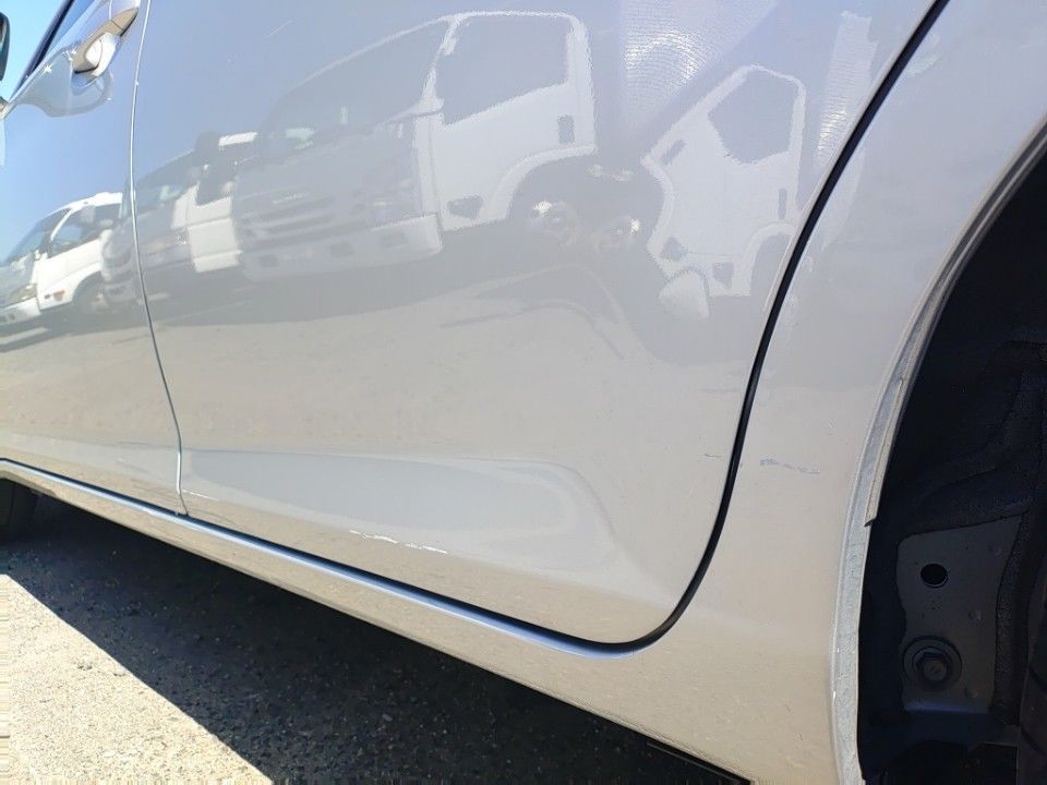 2021 Toyota カローラ アクシオ auction photo 25