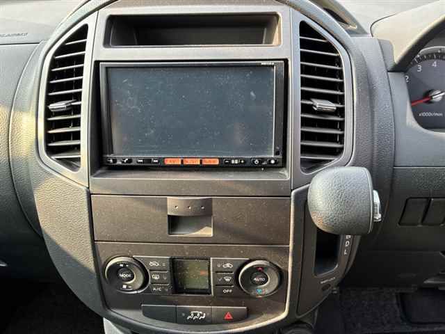 2012 Nissan ラフェスタ ジョイX auction photo 6