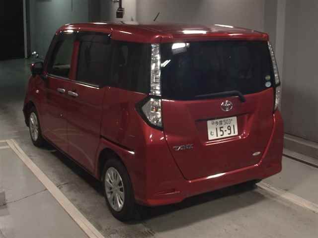 2016 Toyota Tank X S auction photo 2