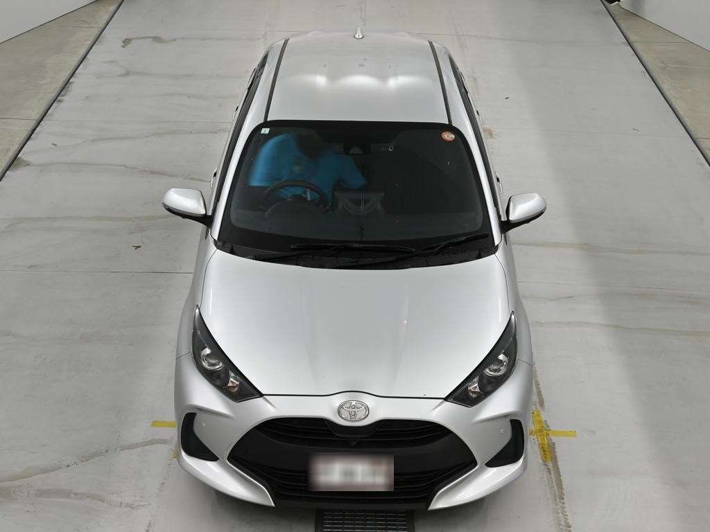 2021 Toyota Yaris G 4WD auction photo 7