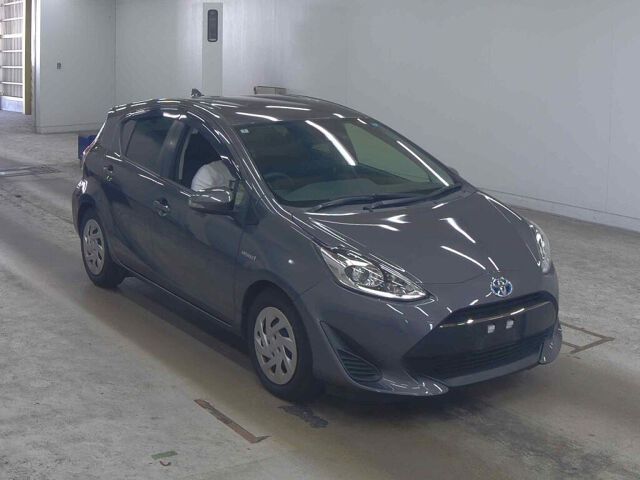 2018 Toyota Aqua S Japan auction vehicle