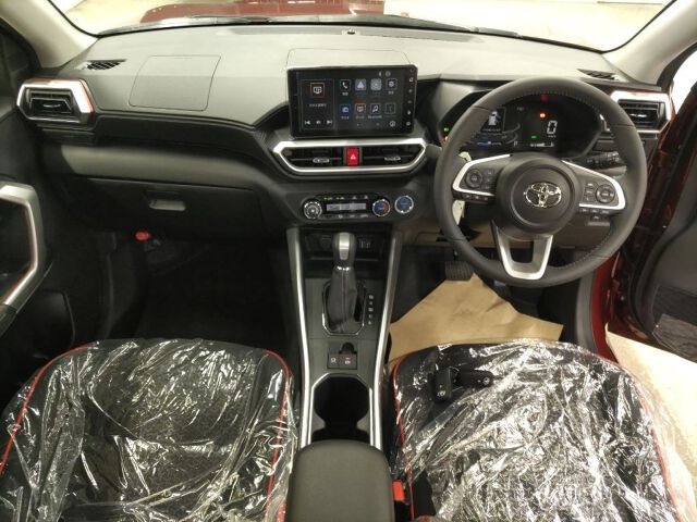 2026 Toyota Raize Hybrid Z auction photo 3