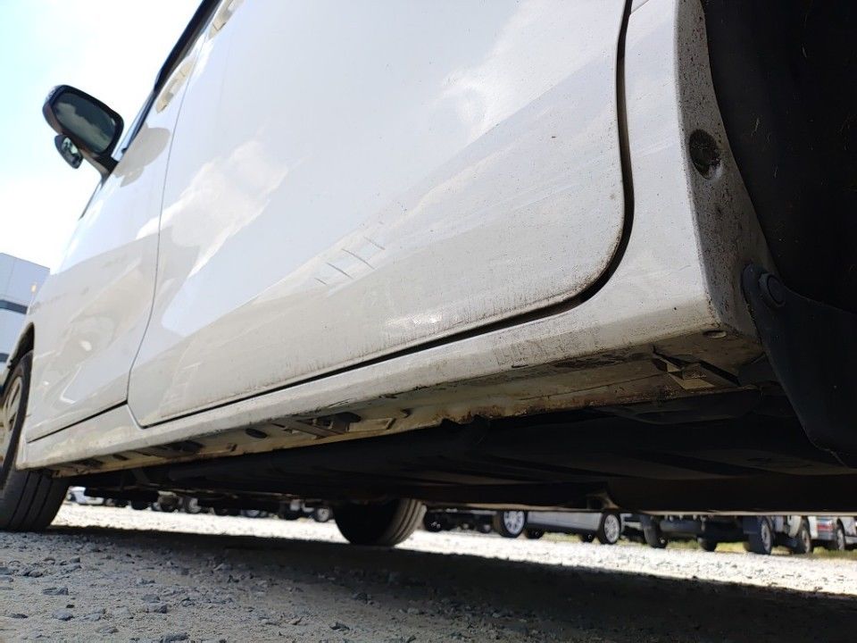 2015 Toyota Noah auction photo 32