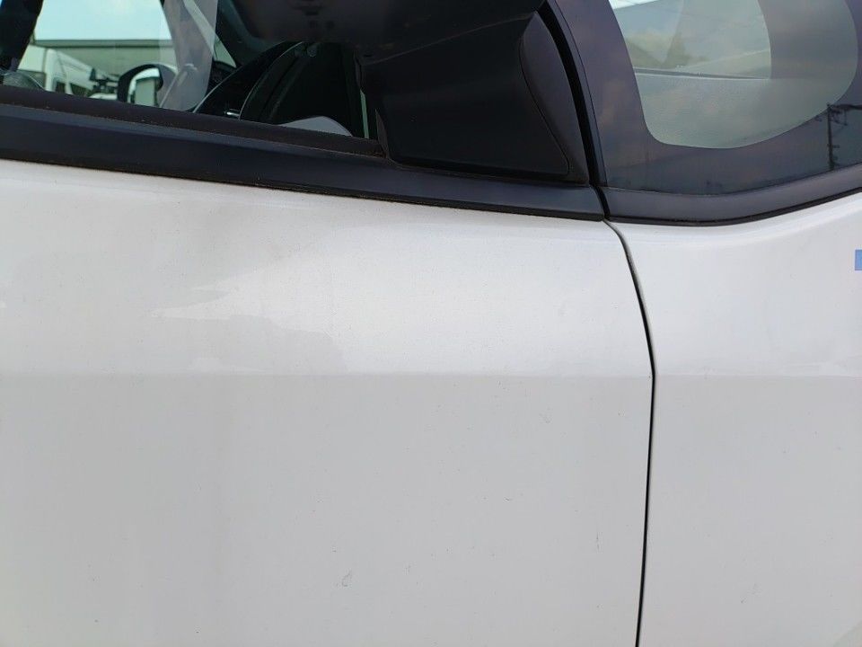 2015 Toyota Noah auction photo 25