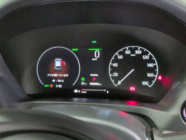 2026 Honda Vezel HV E:HEV Z auction photo 6