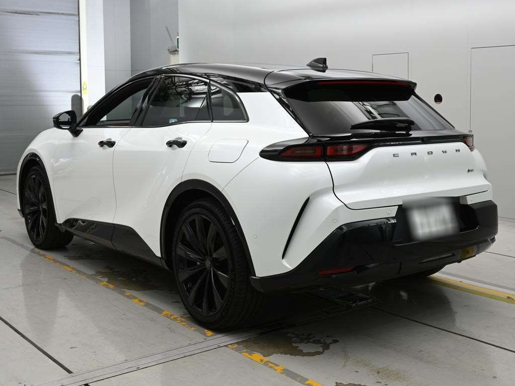 2025 Toyota Crown Sport Z 4WD auction photo 6