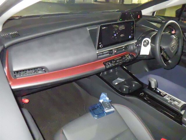 2024 Toyota Prius Z auction photo 3