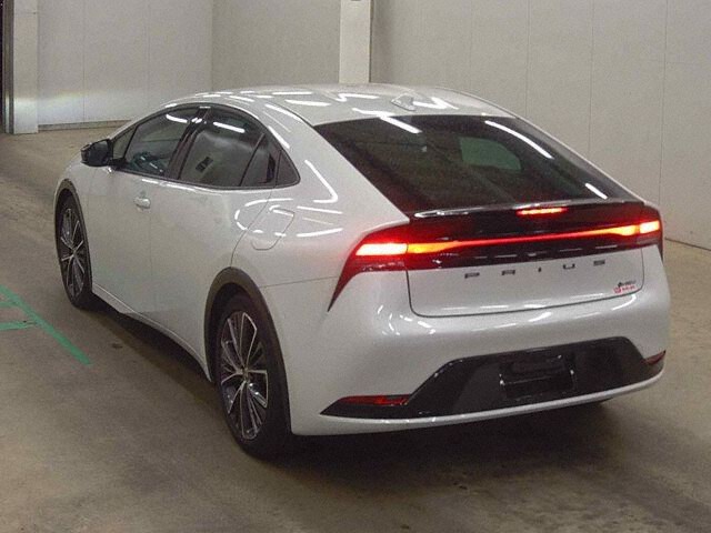 2024 Toyota Prius Z auction photo 2