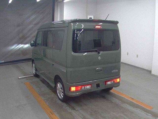 2025 Suzuki Every Wagon PZターボスペシャル auction photo 2