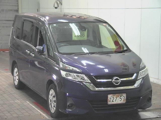 2017 Nissan Serena S Japan auction vehicle
