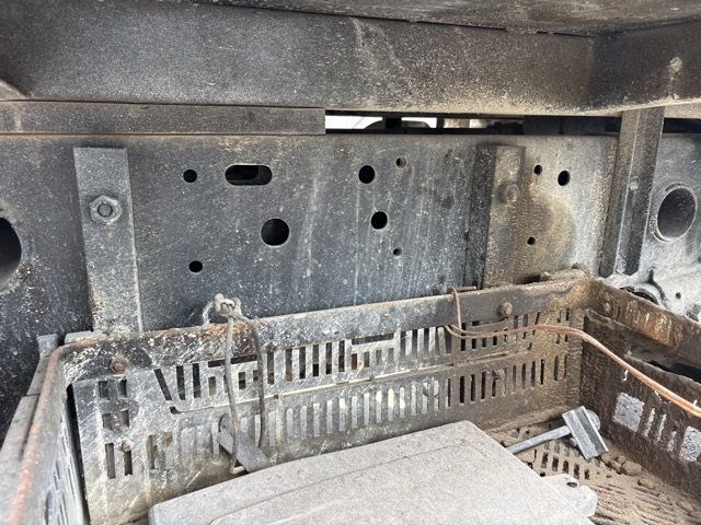 2007 Isuzu Elf dump auction photo 12