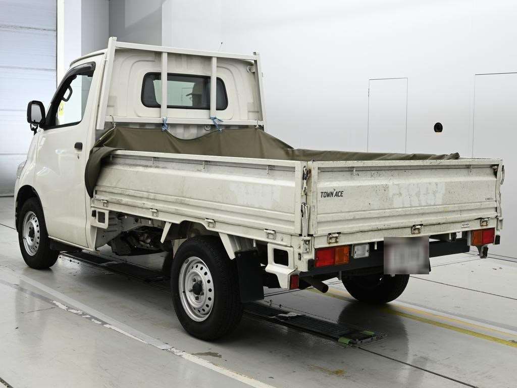 2021 Toyota TownAce Truck DX Xエディション auction photo 6