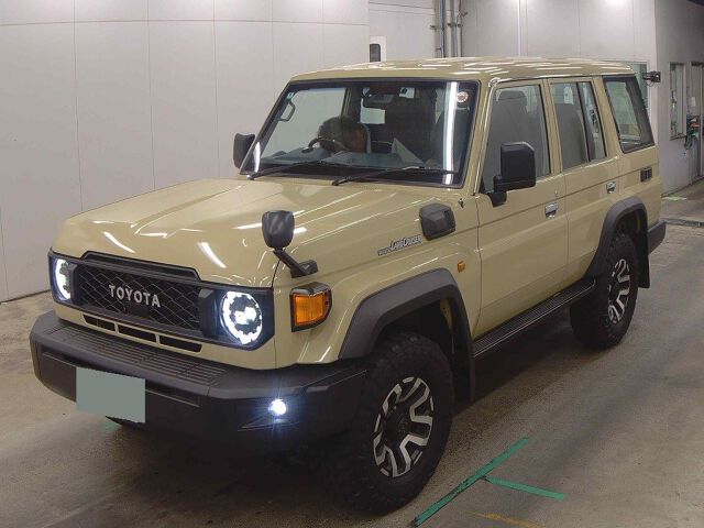 2024 Toyota Land Cruiser 70 AX 4WD auction photo 4