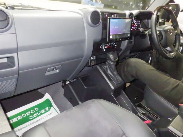 2024 Toyota Land Cruiser 70 AX 4WD auction photo 3