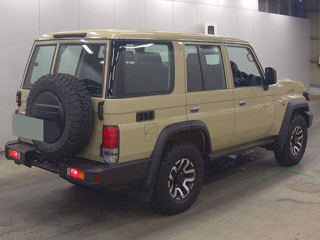 2024 Toyota Land Cruiser 70 AX 4WD auction photo 5