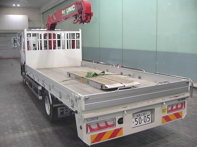2018 Isuzu Forward 5-Dan Crane, 100% Displacement Vehicle auction photo 2